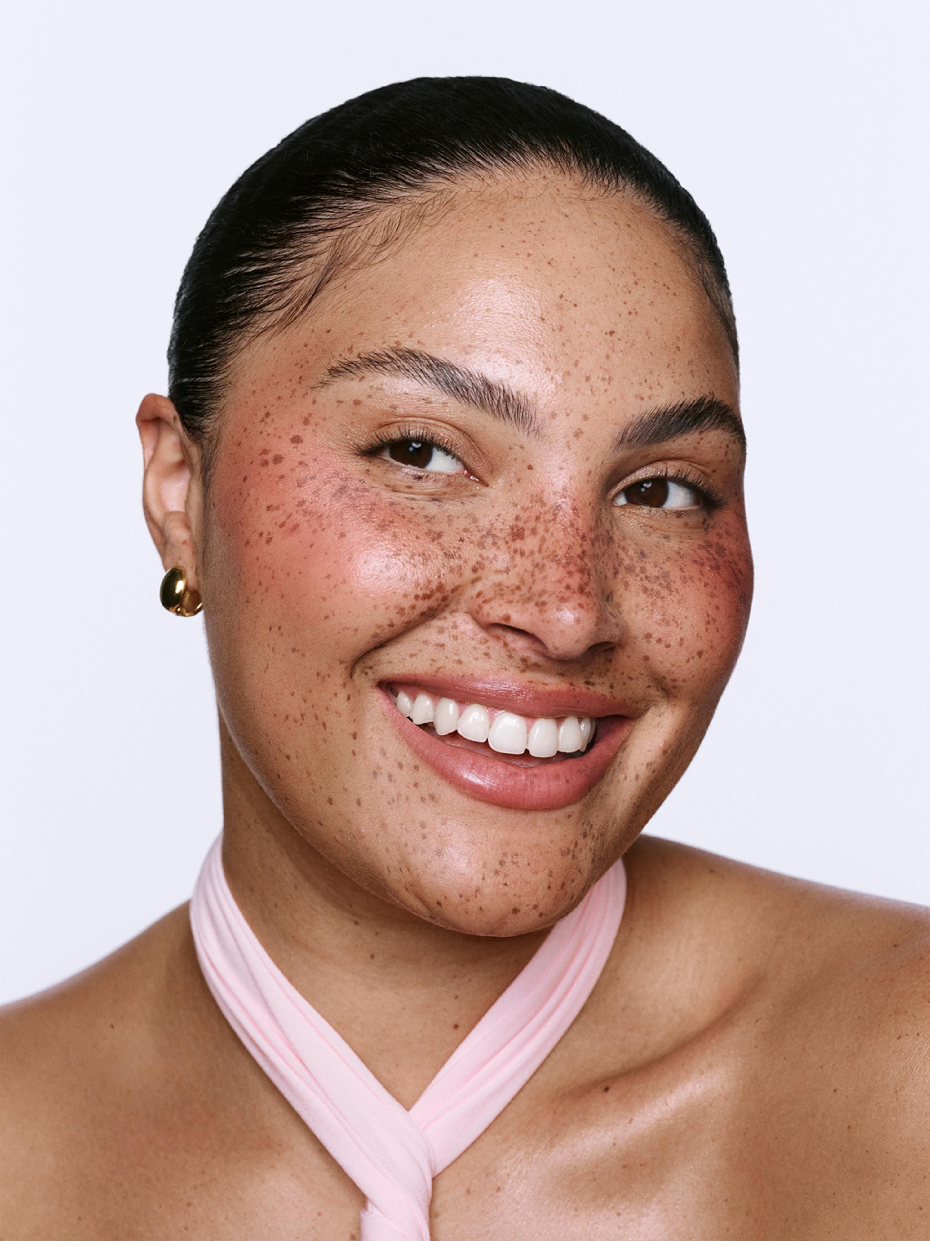 DN_260709_SEPHORA_CAMPAIGN_03_SUNSET_BLUSH_0593_V3_LR 4.jpg