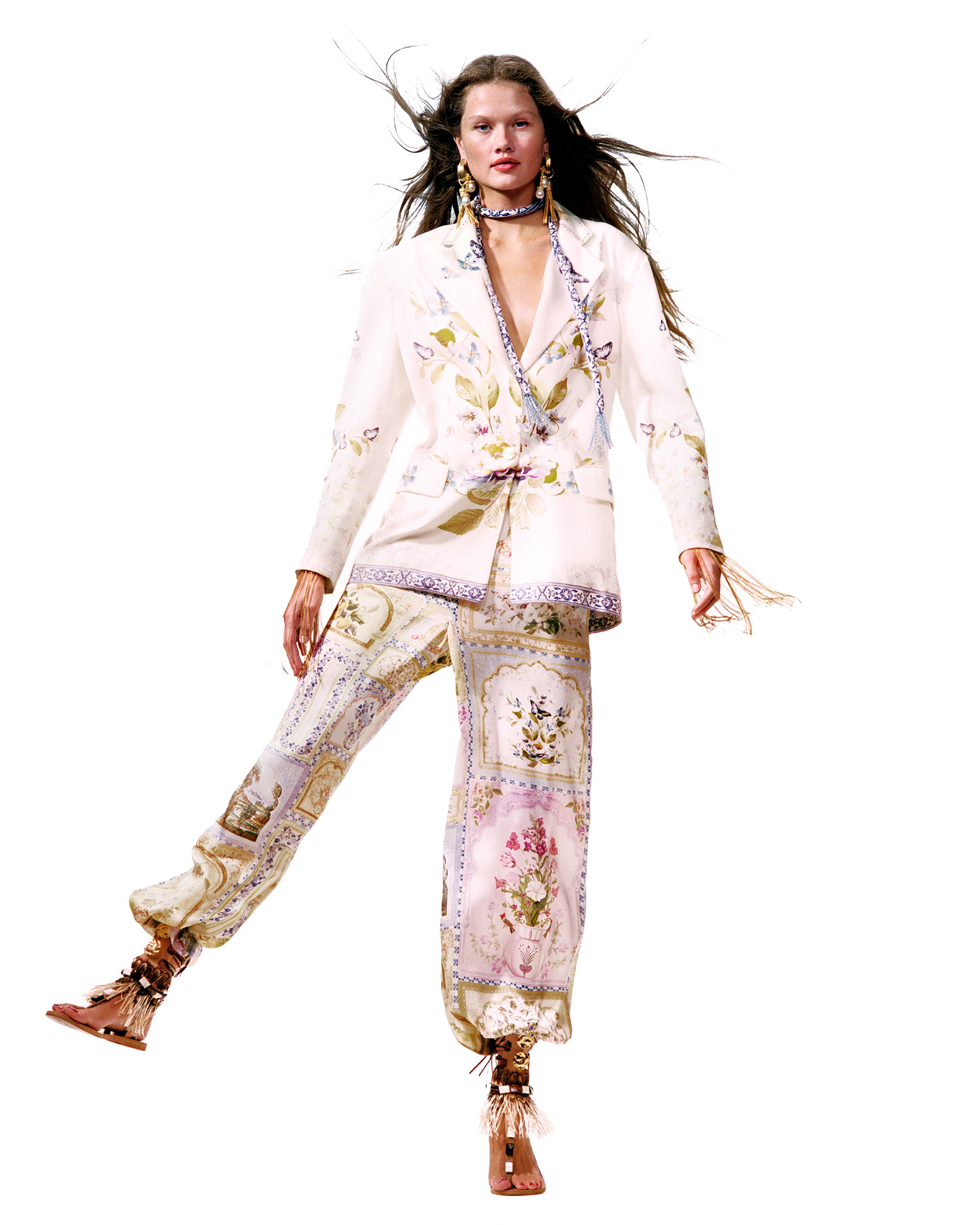 Look3_1.jpg